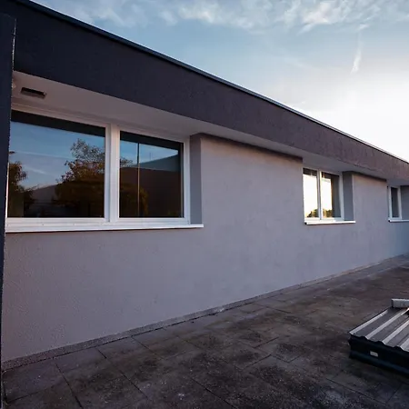 K&k Zimmervermietung Daire